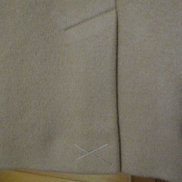 L.L. Bean Womens jacket blazer camel color Wool Angora blend 3 button size M - Picture 7 of 14